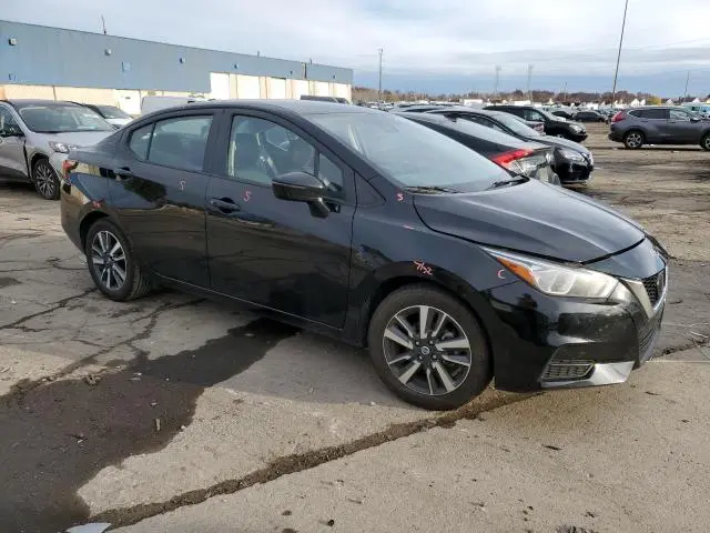 2021 NISSAN VERSA SV  