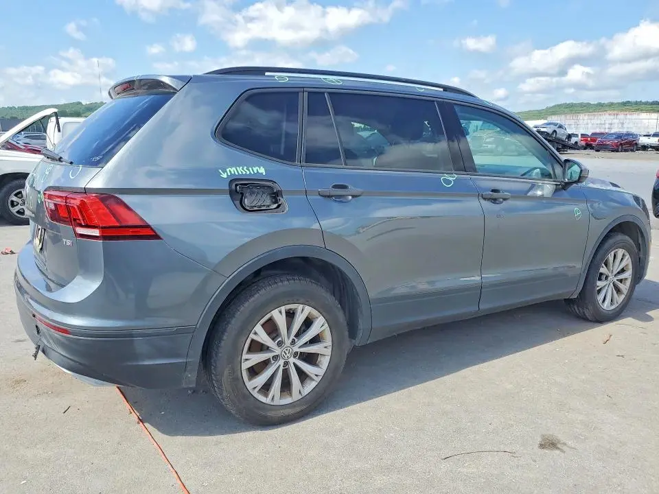 2018 VOLKSWAGEN TIGUAN S  