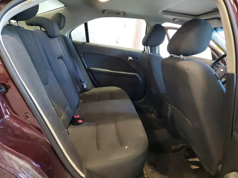 2011 FORD FUSION SE  