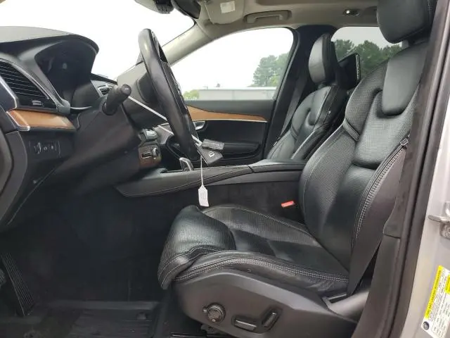 2018 VOLVO XC90 T8  