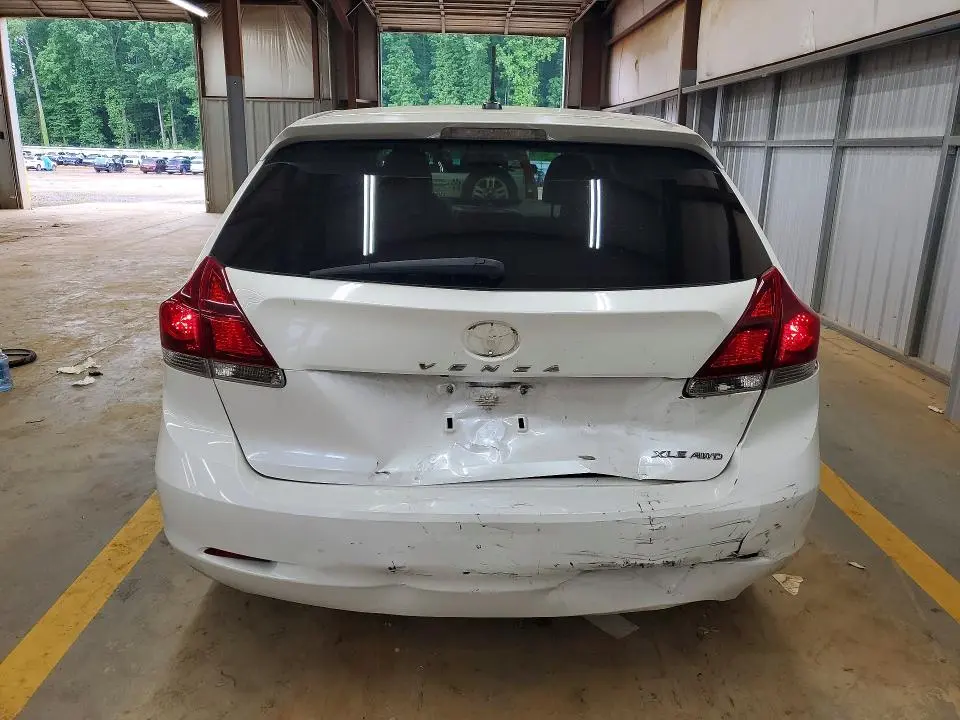 2013 TOYOTA VENZA XLE  