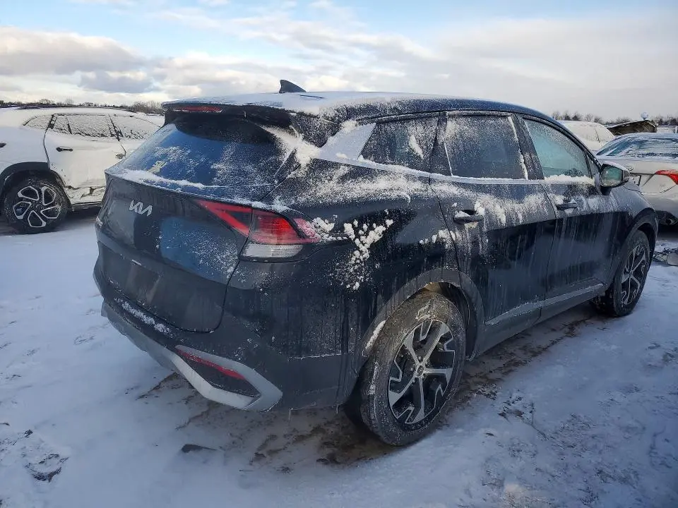 2023 KIA SPORTAGE EX  