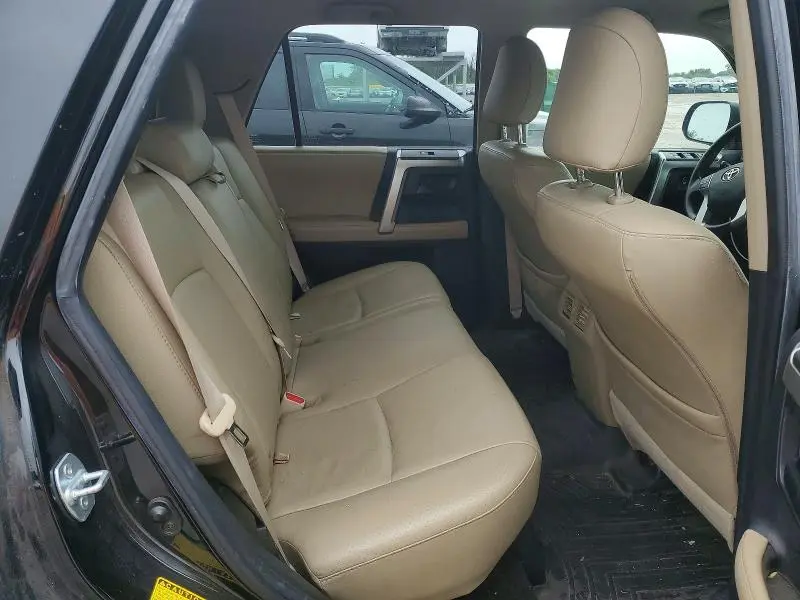 2012 TOYOTA 4RUNNER SR5  