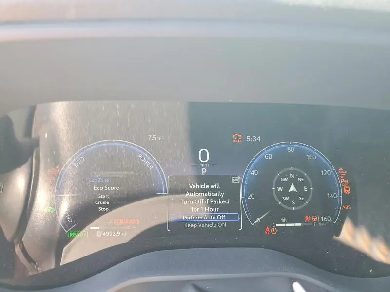 2026 TOYOTA SIENNA WOODLAND EDITION  