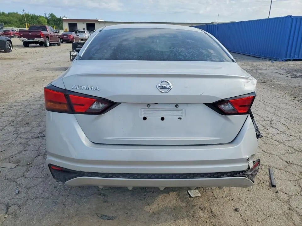 2021 NISSAN ALTIMA S  