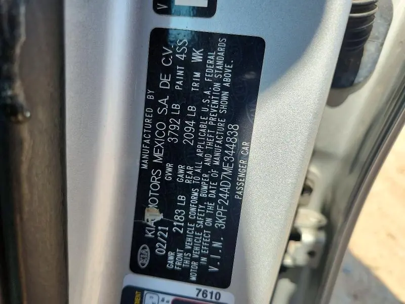 2021 KIA FORTE LXS  