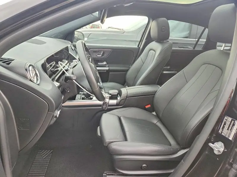 2021 MERCEDES-BENZ GLA 250 4MATIC  