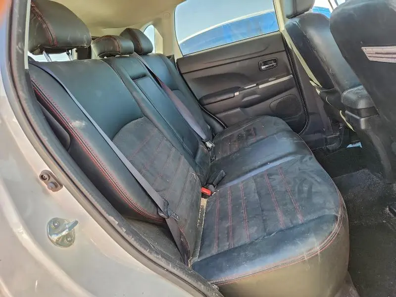 2018 MITSUBISHI OUTLANDER SPORT ES  