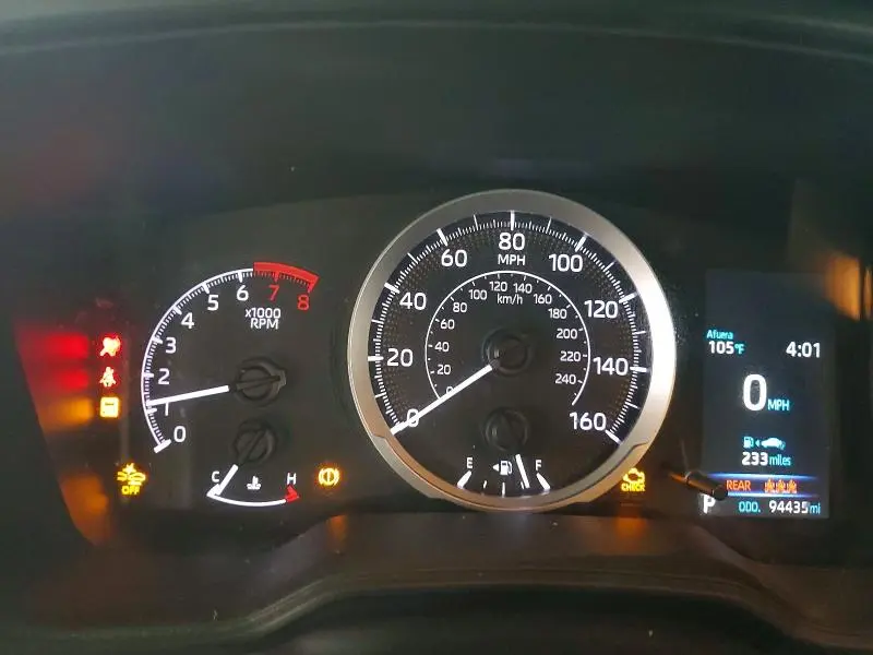 2020 TOYOTA COROLLA LE  