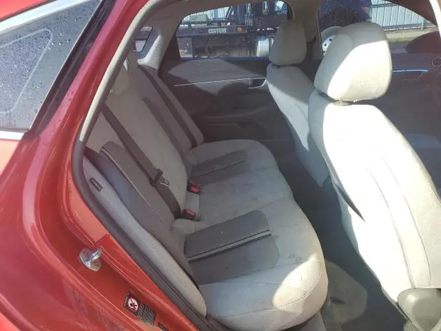 2020 HYUNDAI SONATA SE  