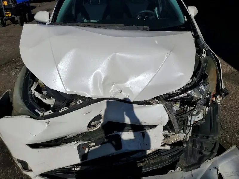 2016 TOYOTA PRIUS FOUR TOURING  