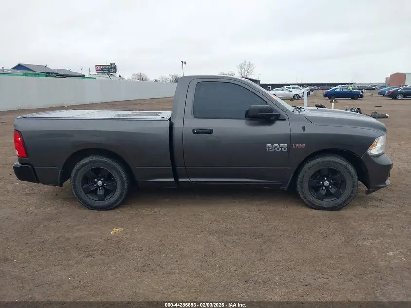 2017 RAM 1500 EXPRESS  4X2 6'4 BOX