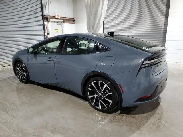 2023 TOYOTA PRIUS PRIME SE  