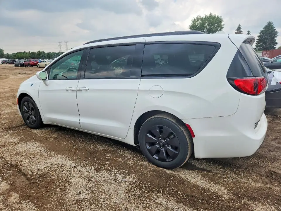 2019 CHRYSLER PACIFICA HYBRID TOURING PLUS  