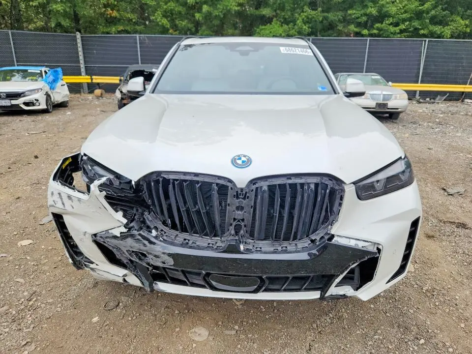 2024 BMW X5 XDRIVE50E  