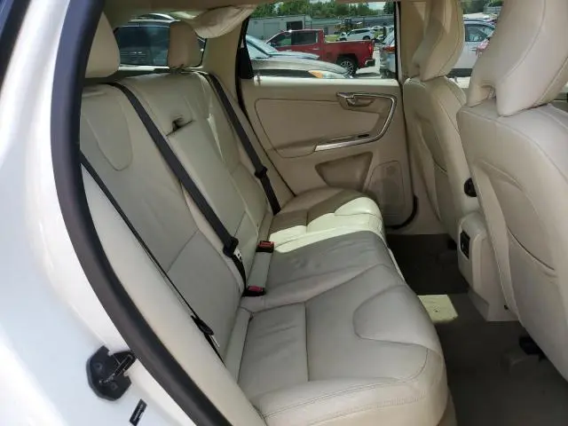 2013 VOLVO XC60 3.2  