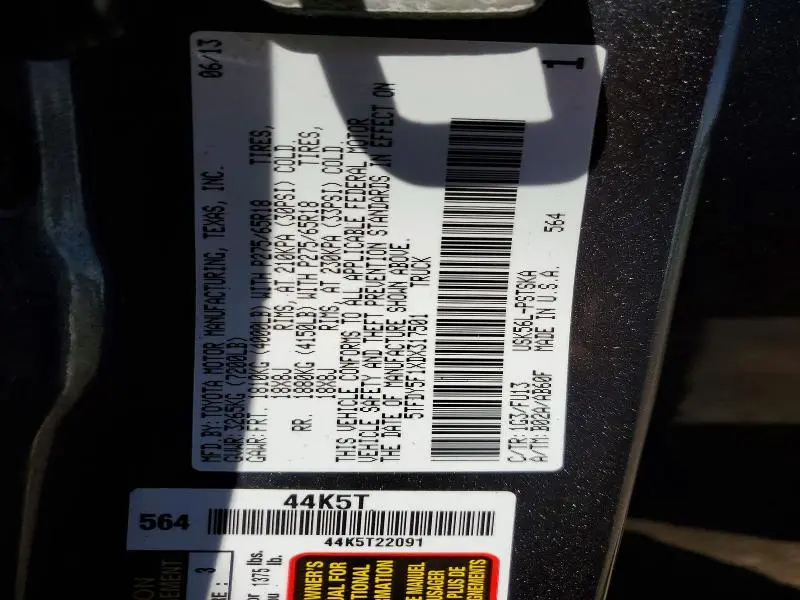 2013 TOYOTA TUNDRA CREWMAX SR5  