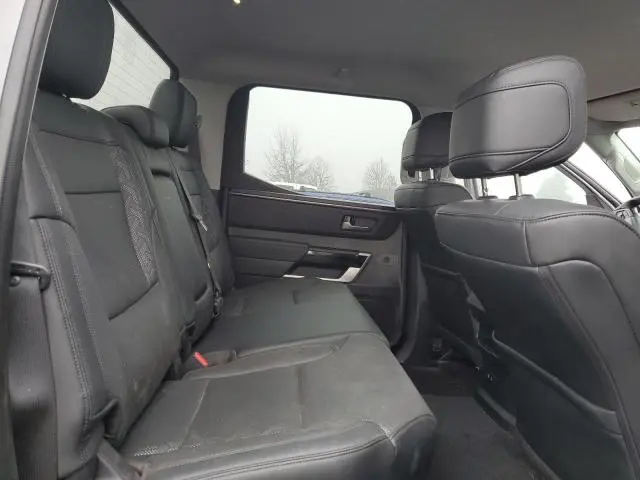 2024 TOYOTA TUNDRA CREWMAX LIMITED  