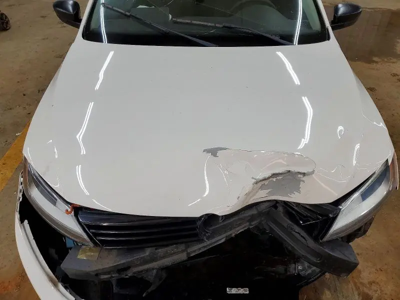 2013 VOLKSWAGEN JETTA BASE  