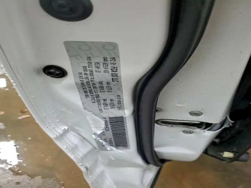 2017 CHRYSLER 300 LIMITED  