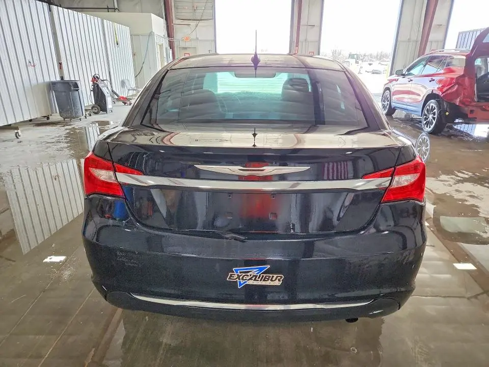 2012 CHRYSLER 200 LX  