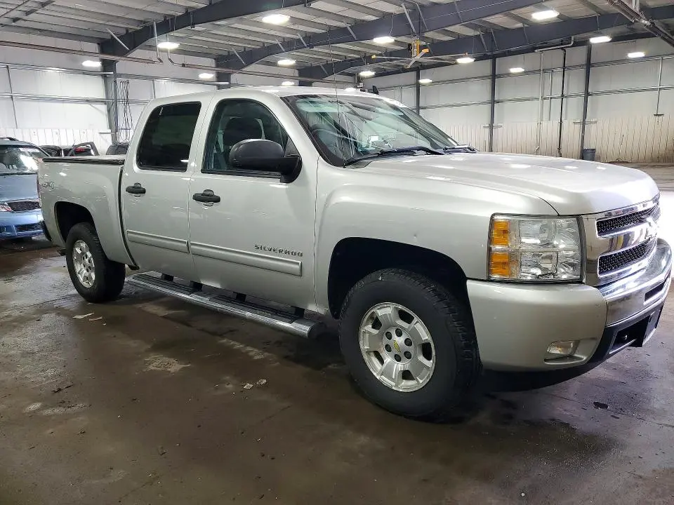 2011 CHEVROLET SILVERADO K1500 LT  