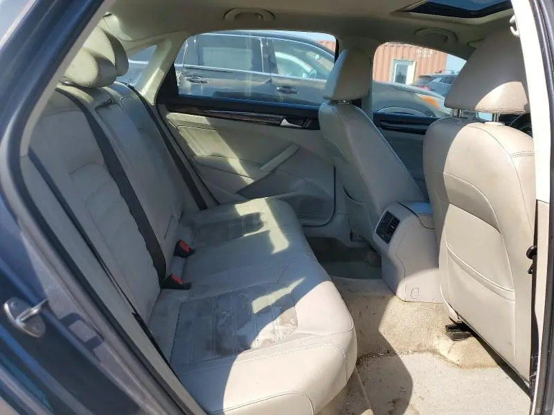 2014 VOLKSWAGEN PASSAT SEL  