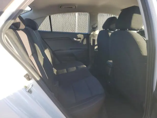 2022 KIA RIO LX  