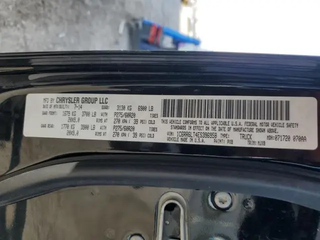 2014 RAM 1500 SLT