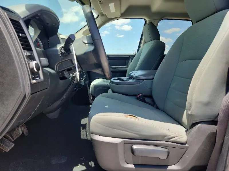 2017 RAM 1500 ST  