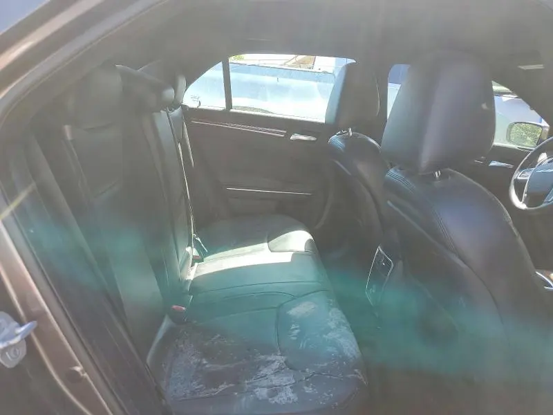 2013 CHRYSLER 300   