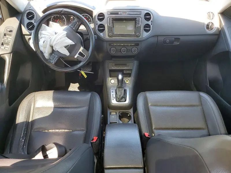 2016 VOLKSWAGEN TIGUAN S  