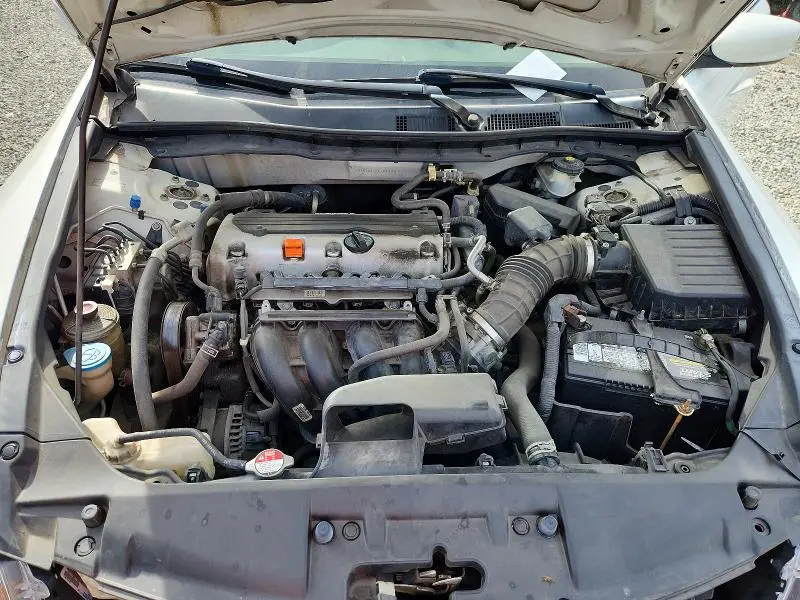 2010 HONDA ACCORD LX  