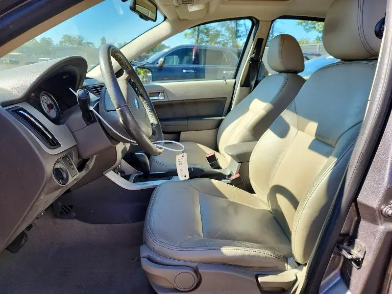 2011 FORD FOCUS SEL  
