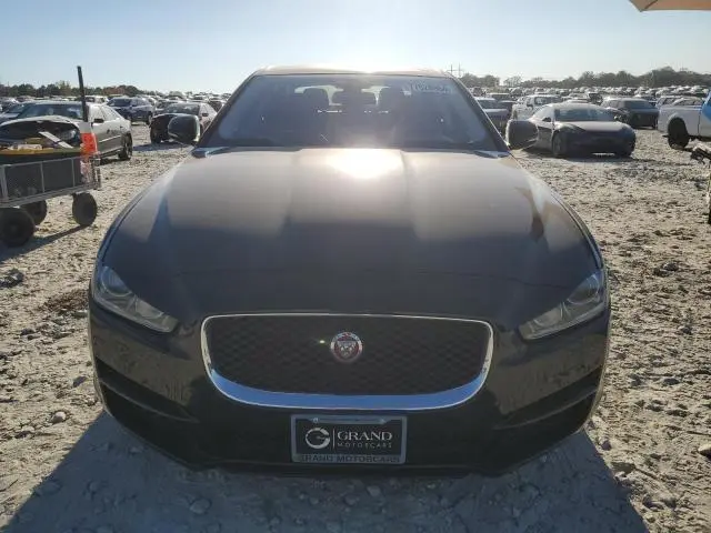 2017 JAGUAR XE PREMIUM  