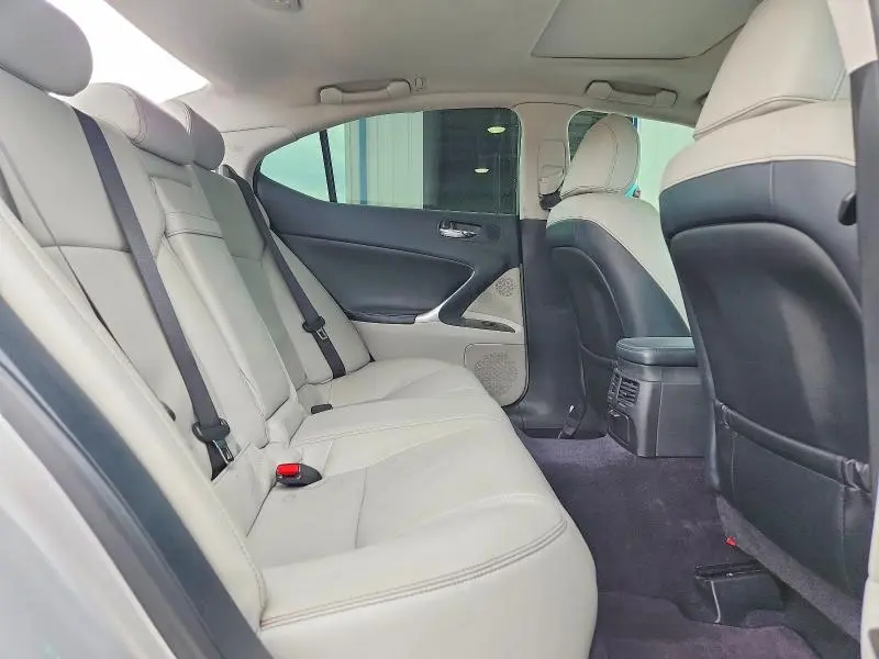 2012 LEXUS IS 250  