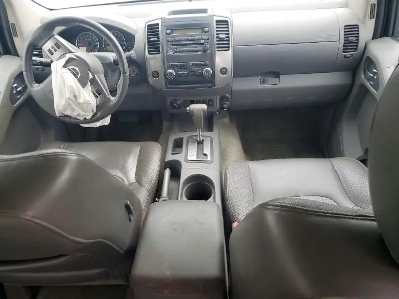 2011 NISSAN FRONTIER S  