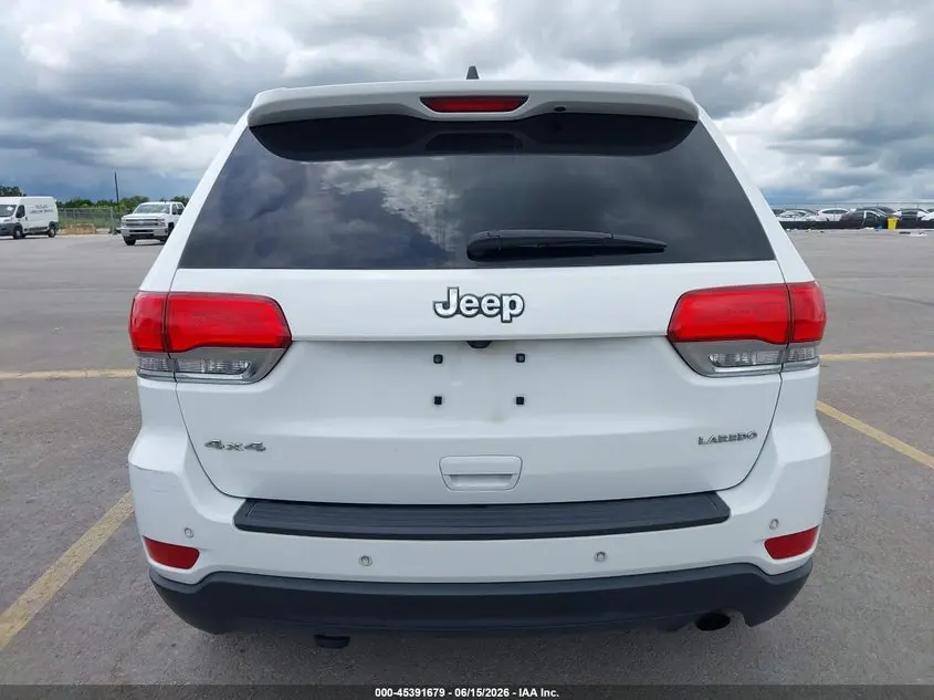 2019 JEEP GRAND CHEROKEE LAREDO E 4X4