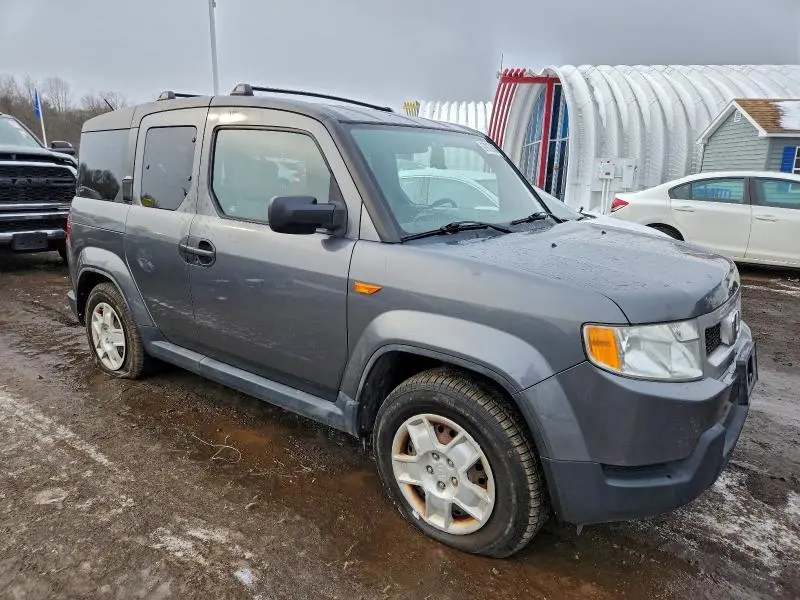 2011 HONDA ELEMENT LX  