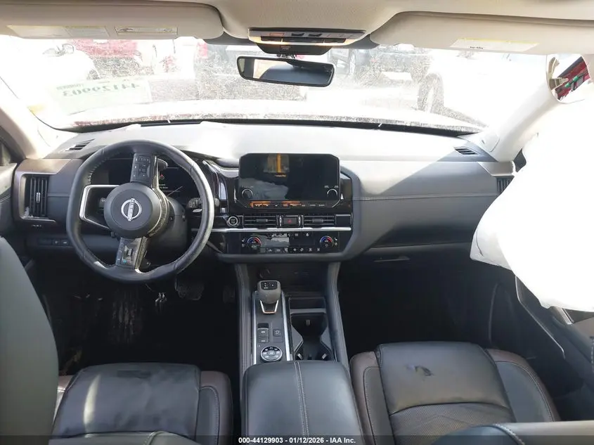 2023 NISSAN PATHFINDER PLATINUM 4WD