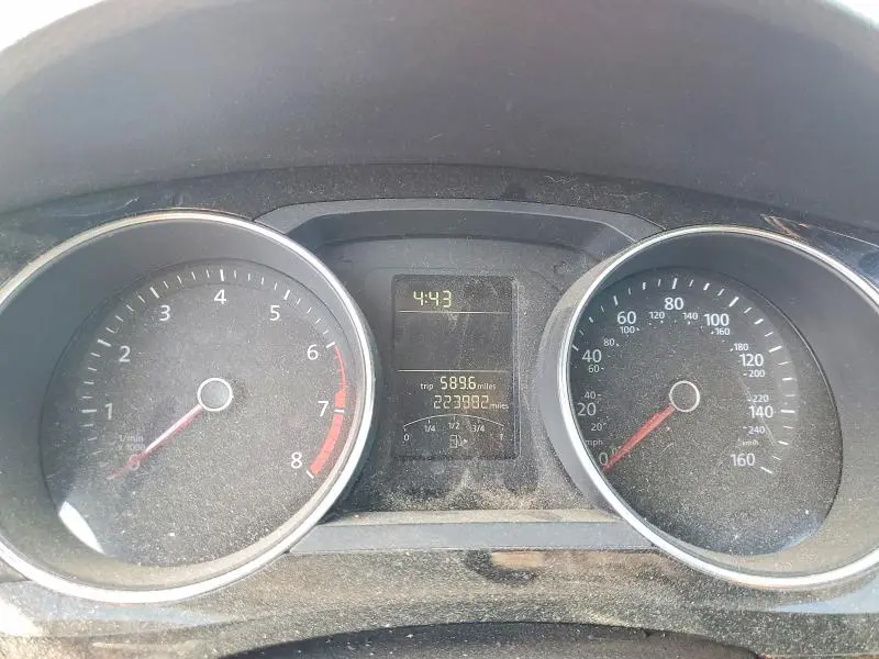 2016 VOLKSWAGEN JETTA SEL  