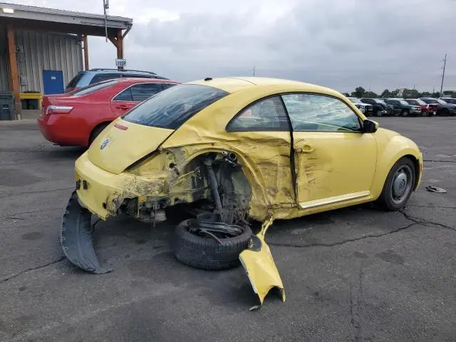 2012 VOLKSWAGEN BEETLE   