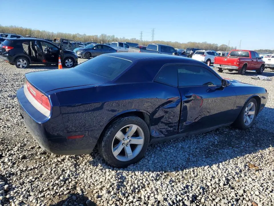 2013 DODGE CHALLENGER SXT  