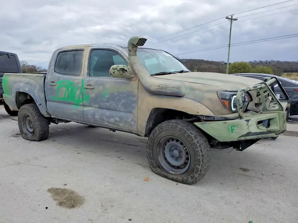 2014 TOYOTA TACOMA V6  