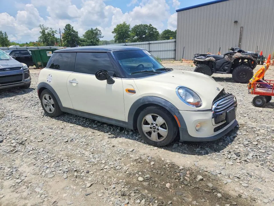 2015 MINI COOPER   