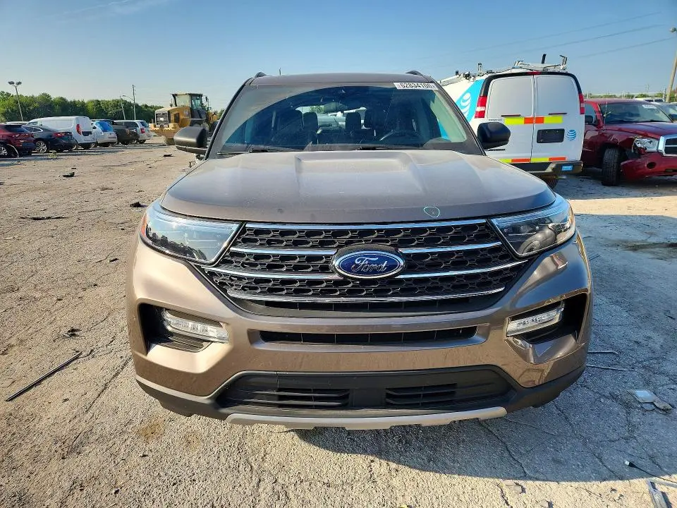 2021 FORD EXPLORER XLT  
