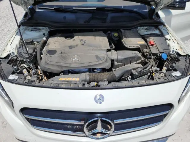 2015 MERCEDES-BENZ GLA 250 4MATIC  