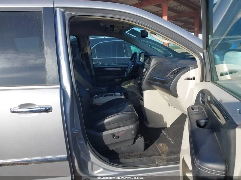 2014 CHRYSLER TOWN & COUNTRY TOURING-L
