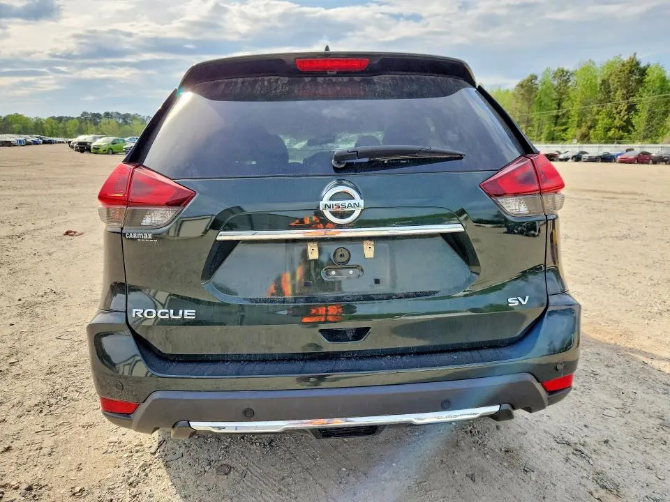 2020 NISSAN ROGUE SV  
