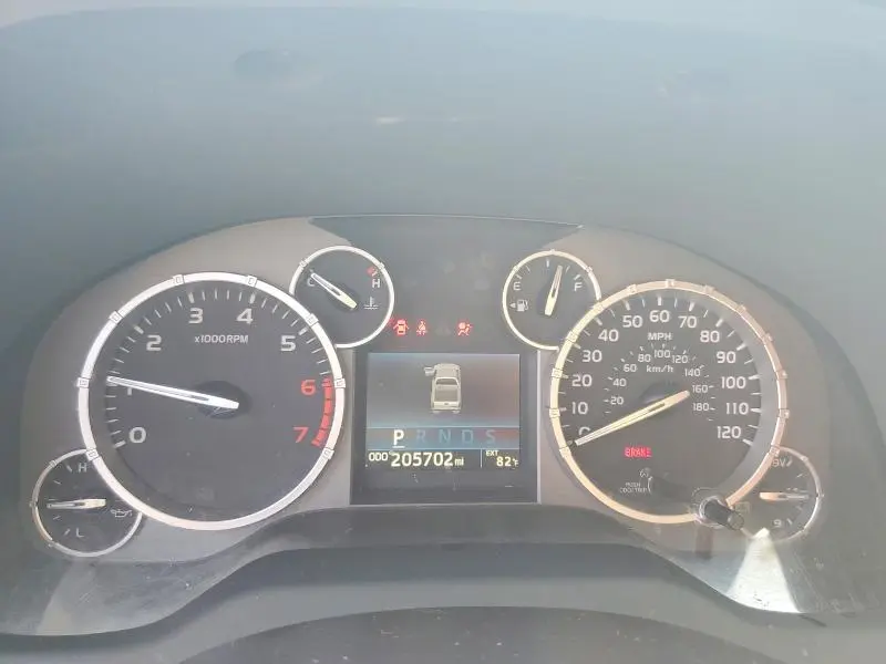 2017 TOYOTA TUNDRA SR5  